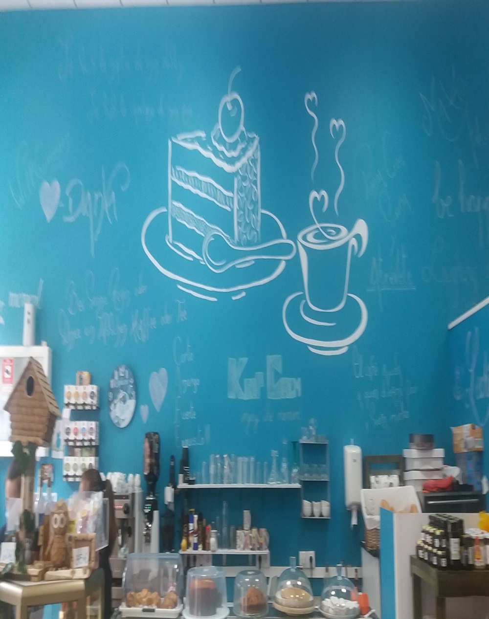 Se ve una fotografía de la cafetería Lecker, Lecker y toda su alegría.