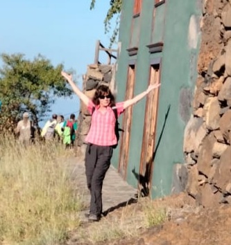 disfrutando y caminando con los pies por Tijarafe al natural