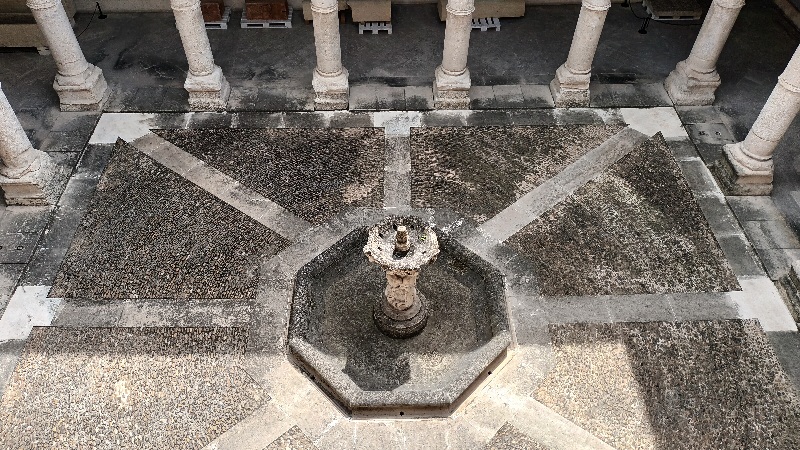 Plaza burgalesa romana del museo de Burgos