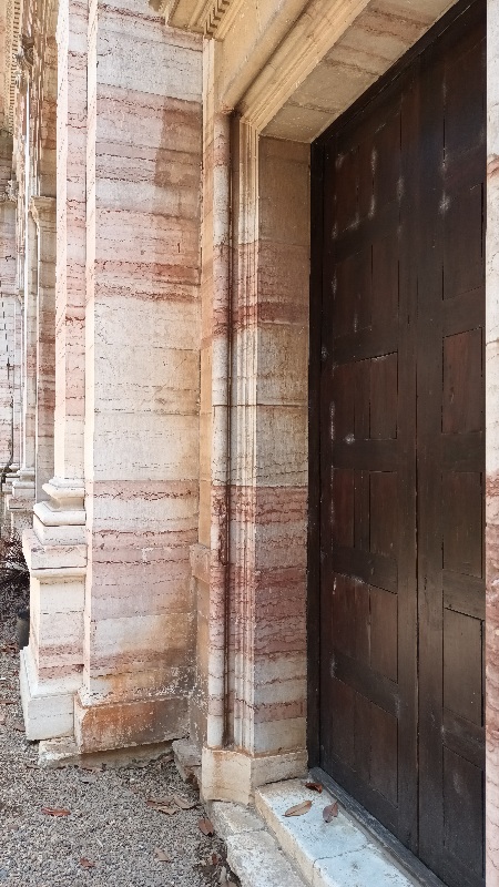 Arte en cantería rosa, Astorga