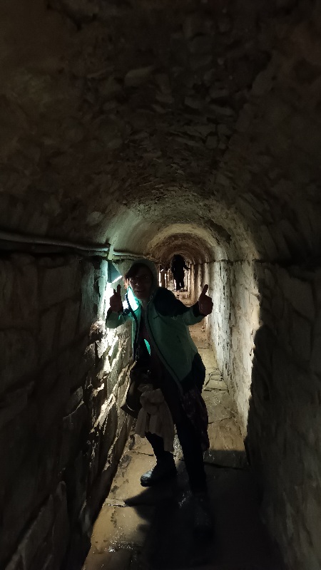 Se ve las galerías subterráneas, cloacas de la Hispania Augusta en Astorga